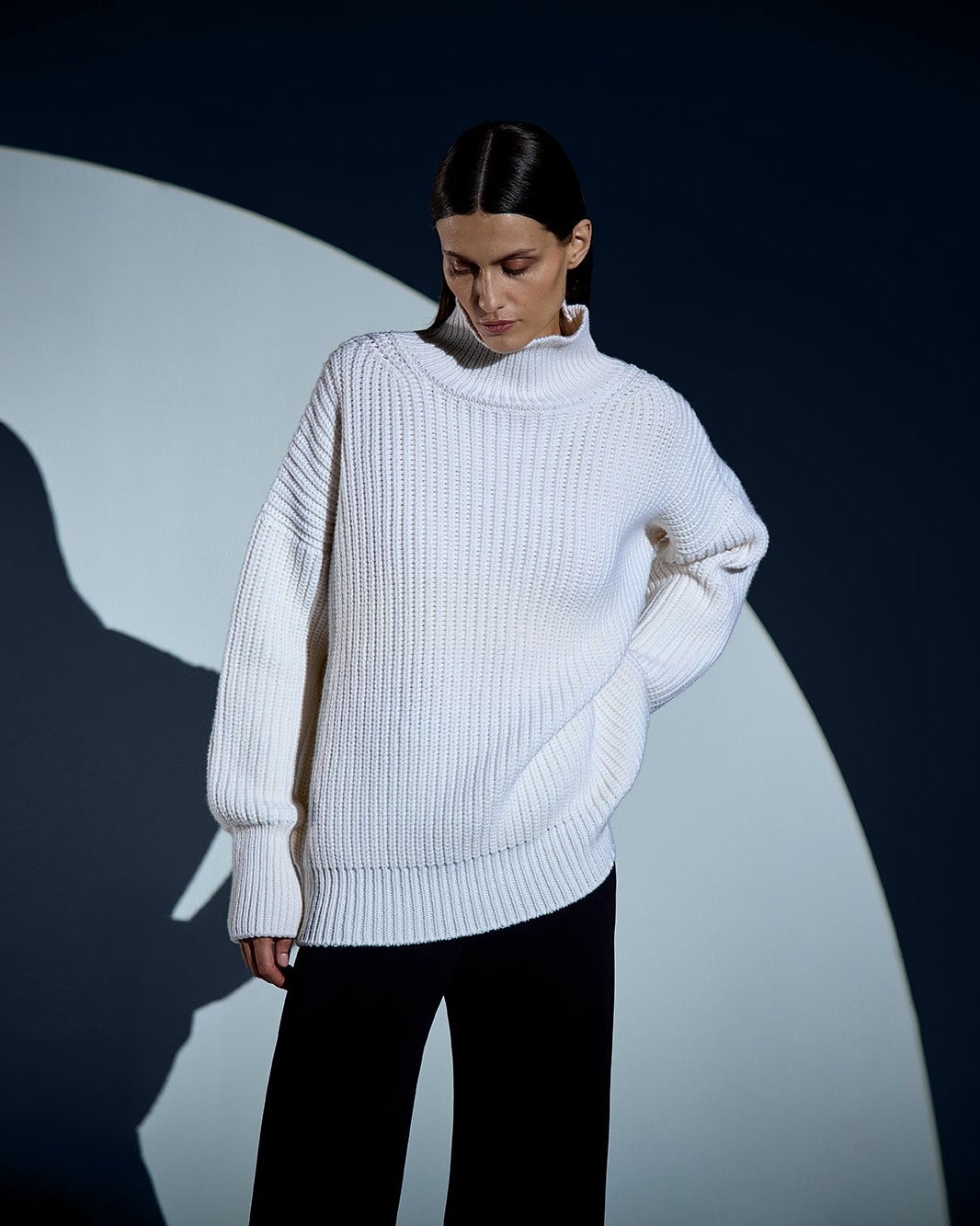 KNITWEAR